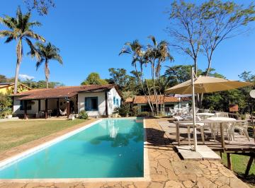 Casa de 7 quartos, Brumadinho · Casa no Condomínio Mãe Terra,Brumadinho-MG