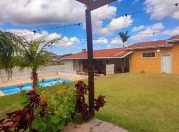 fd14b77d255d5ec77923ec52d048e6a03d346ff7 · Chácara Residencial / Jardim Leonor
