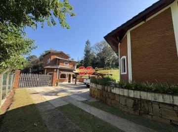c054e0f7e0c5d1f70be695711990485a2208c2ef · Casa Residencial / Condomínio Itaembu
