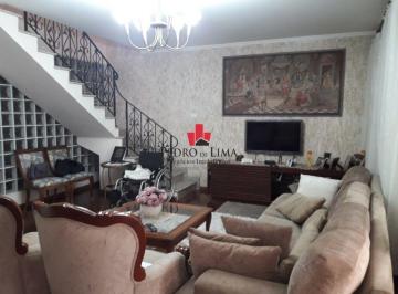 Casa · 208m² · 4 Quartos · 5 Vagas · Sobrado Frontal na Penha.
