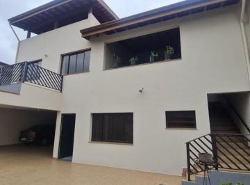 Casa de 3 quartos, Jundiaí · Casa, à venda, em Jundiaí - Jardim Paulista - Pertinho de Tudo!!