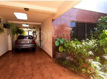 Casa · 160m² · 4 Quartos · 3 Vagas · Casa à venda Jardim Aeroporto com 03 dormitórios, 01 suíte e 03 vagas