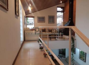 Casa · 297m² · 3 Quartos · 4 Vagas · Casa à Venda no Jardim Leonor com 297m²