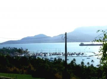 Foto 11 · Vendo terreno c/ matricula,vista, Ilhabela, perto da Vila e da praia,localização nobre, ruas pavimen
