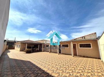 d7792750c21db2f42a76e88b536e81bb19eda1a4 · Casa em Boituva, bairro centro, zona comercial