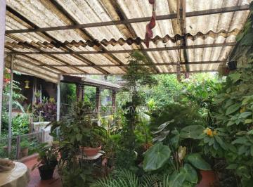 Casa · 340m² · 3 Quartos · 6 Vagas · Casa no Brooklin com 500 m² de terreno e 6 vagas de garagem !!!