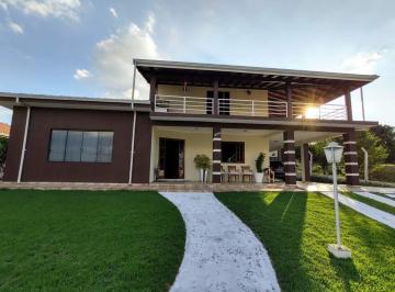 Casa · 409m² · 4 Quartos · 2 Vagas · Linda casa a venda no condomínio Colina Nova Boituva