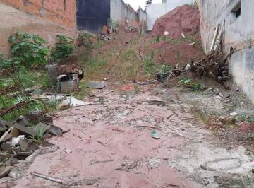 Terreno · 600m² · Terreno 600m² Localizado No Bairro Camila Mauá - SP