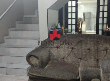 Casa · 300m² · 3 Quartos · 2 Vagas · Sobrado  3 sendo 1 suite master dormitórios 2 vagas e Sobrado nos fundos 3 dormitórios s/1 suite