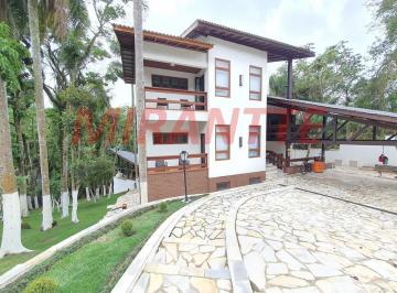 c24200fc9ead2af2744a07be372cc419.jpg · Sobrado de 350m² com 6 quartos