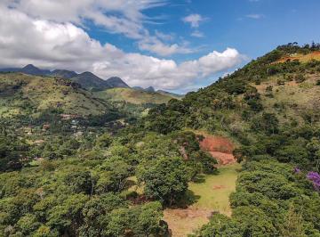 Terreno · Terreno em condomínio no Cuiabá, Petrópolis.
