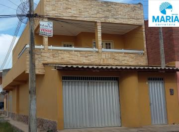 Casa de 4 quartos, Gravatá · Casa solta próximo ao centro de Gravatá-PE! Com 04 quartos- DE 430 POR 370 MIL ! 