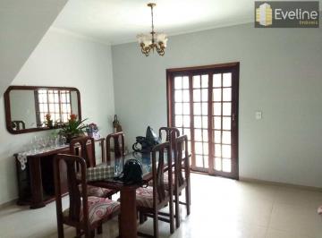 Casa · 140m² · 3 Quartos · 2 Vagas · Sobrado com 3 dorms, Vila Suissa, Mogi das Cruzes - R$ 650 mil, Cod: 1983
