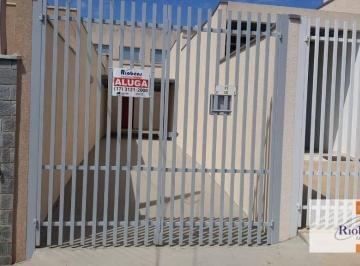 090824337933bccf08969cdd9123348999ab3f7a · Casa com 3 dormitórios para alugar, 70 m² por R$ 1.907,00/mês - Santos Dumont - São José do Rio Pret