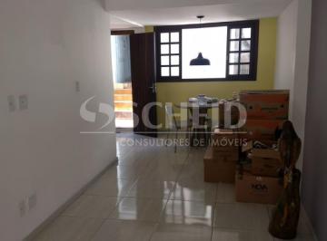 Casa · 200m² · 3 Quartos · 2 Vagas · Casa térrea com três dormitórios e duas vagas de garagem!!
