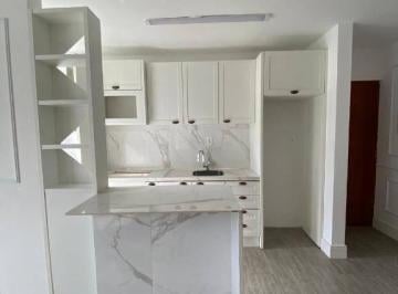 db2e56afd8e9f3a3a3ccb1853e92a4ea626d6f97 · Apartamento com 2 dormitórios para alugar, 51 m² por R$ 2.805,00/mês - Espinheiros - Itajaí/SC