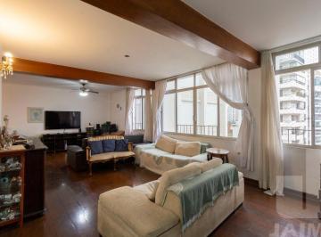 Apartamento · 210m² · 4 Quartos · 2 Vagas · Excelente apartamento