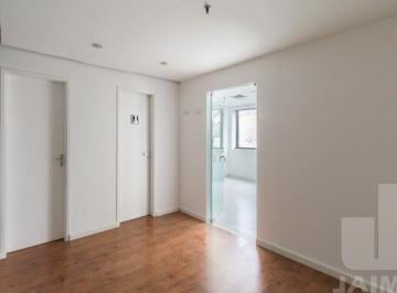 Comercial · 45m² · 1 Vaga · Conjunto comercial com recepção, copa pequena e 1 vaga.