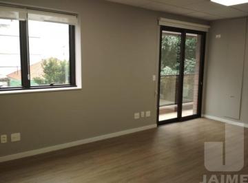 Comercial · 110m² · 4 Vagas · Conjunto Comercial com 3 salas e 4 vagas em Santa Cecilia