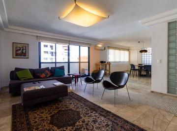 Apartamento · 210m² · 3 Quartos · 3 Vagas · Apartamento com 3 suítes, varandas, ar condicionado, lazer e 3 vagas