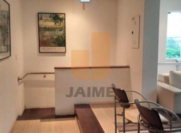 Comercial · 590m² · 2 Vagas · Casa comercial ou residencial em terreno de 711m²