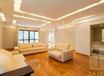 Apartamento · 240m² · 3 Quartos · 4 Vagas · Excelente apartamento muito bem localizado, perto do Shopping Higienópolis