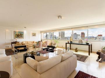 Apartamento · 300m² · 4 Quartos · 3 Vagas · Apartamento no Jardins, andar alto, vista desimpedida por todas as janelas! Ótima localização!