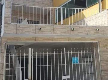 Casa · 140m² · 3 Quartos · 5 Vagas · Campo Limpo Jd C Limpo sobrado 3 dormitórios 5 vagas não da financiamento