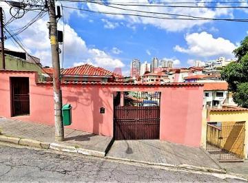 9dcbff8929fe54d492380bcc915eb014.jpg · Casa terrea de 179m² com 5 quartos