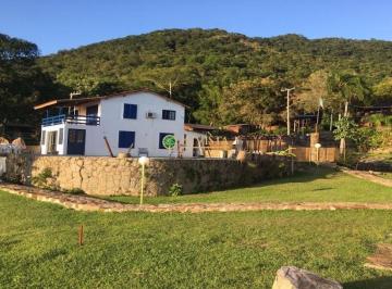 f98b38295f881c60f4bf8e011b706466766a4728 · À venda na Lagoa da Conceição! 5.400m², pé na Areia.
