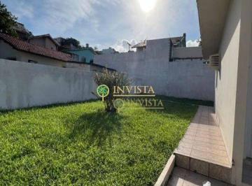 0f2f18dc5918c50b0371e6bf8b47b6142d1c3800 · À venda em Capoeiras! 3 quartos, espaço gourmet com churrasqueira e 1 vaga de garagem.