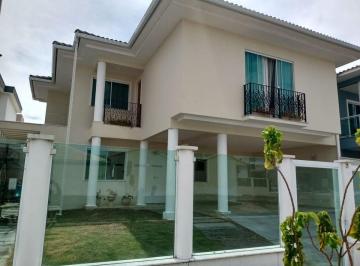 Casa de 5 quartos, Macaé · Casa à venda - Condominio Vale dos Cristais, Emboassica - Macaé RJ