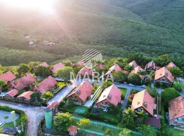 Casa de 4 quartos, Gravatá · Casa de condomínio á venda em Gravatá/PE 