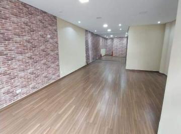 Comercial · 80m² · 1 Vaga · Salão Comercial locação 2 banheiros DECK 1 vaga Jardim do Mar - São Bernanrdo do Campo - SP