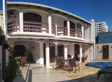 Fachada · Casa mobiliada com 1 Suíte + 4 dormitórios à venda, 270 m² por R$ 2.000.000 - Fazenda - Itajaí/SC