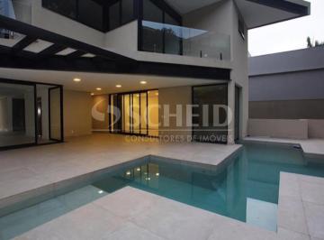 Casa · 900m² · 5 Quartos · 10 Vagas · Casa de alto padrão com paisagismo assinado por Marcelo Faisal, 5 suítes e 10 vagas no Jd Guedala!