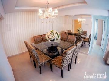 Sala de jantar · Apartamento com 2 dormitórios à venda, 86 m² por R$ 910.000,00 - Centro - Balneário Camboriú/SC