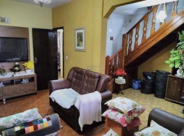 93167_30-1_091342.jpg · LINDA CASA DE 05 QUARTOS COM EXCELENTE ACABAMENTO AL�M DE 02 BARRAC�ES INDEPENDENTES