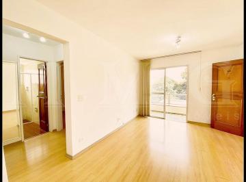 Apartamento · 75m² · 2 Quartos · 2 Vagas · Belíssimo apartamento reformado 75 m2 , 2 dormitórios ,2 vagas de garagem , px metro  santa  Cruz