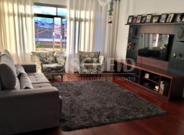 Casa · 204m² · 4 Quartos · 4 Vagas · Sobrado com 4 dormitórios sendo 1 suíte e 4 vagas à venda no Jardim Jabaquara.