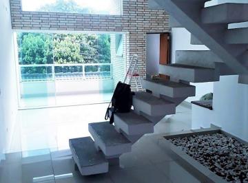 Casa · 220m² · 3 Quartos · 3 Vagas · Casa de Condomínio à Venda em Jardim Mirna - Taboão da Serra