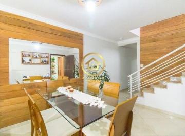 Casa · 160m² · 3 Quartos · Casa à venda - no Vila Carbone