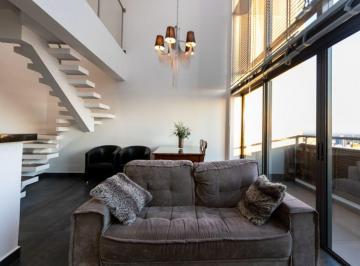 Apartamento · 78m² · 1 Quarto · 1 Vaga · Apartamento com 1 dormitório para alugar no Centro!