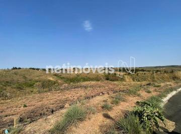 3449a37b-5cc6-4498-8973-e9ba168bff32.webp · Mansões Quatro Estações | Lote | Aceita Financiamento | 1.364,97m²; | Condomínio Regularizado