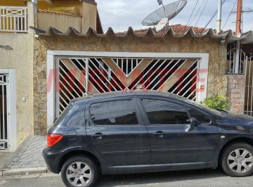 4c5c1684e1d3d8a6ea3eb1cbb72f303e.jpg · Sobrado de 97m² com 3 quartos
