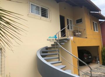 2159_ie18C07L50Z_2159608c16cf8dd42.jpg · Linda casa em Coqueiros, meia praia com 250 m²