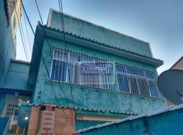 bbe5af61e98e6a795cd3637dcd49c1a4cd4f1ea1 · Excelente casa tipo sobrado no Fonseca! 2 quartos, churrasqueira e 1 vaga de garagem!