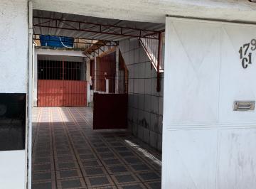 Casa de 2 quartos, São Gonçalo · linda casa no Gradim, 02 quartos, rua familiar, muito bem localizada!