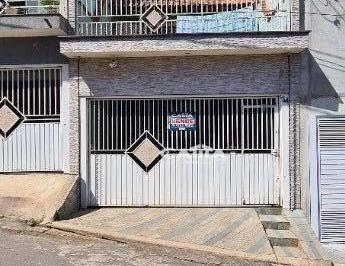 5efcc29f32b23032243c30a1fff1e512bbf86eaf · Sobrado com 03 quartos à venda no Parque do Carmo