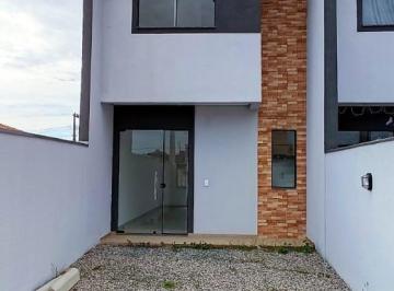 Casa · 73m² · 2 Quartos · 1 Vaga · Sobrado lindo e bem localizado em Piçarras